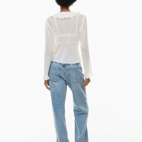 Wilfred Frenchy Blouse size medium in White- Aritzia - Picture 12 of 14
